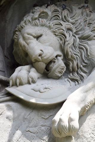 Löwendenkmal